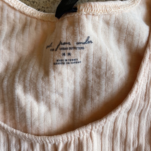 Urban Oitfitters top size M - Picture 4 of 5